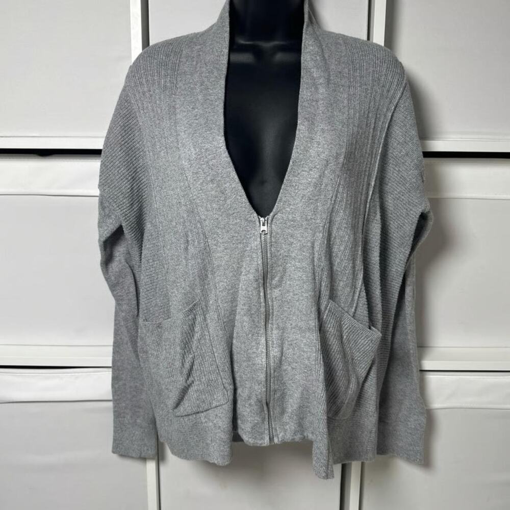 Abercrombie & Fitch Loose Cardigan Sweater